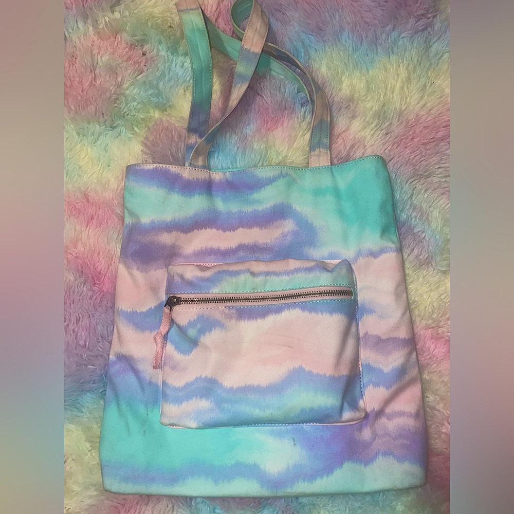 Art Class messenger bag tie dye